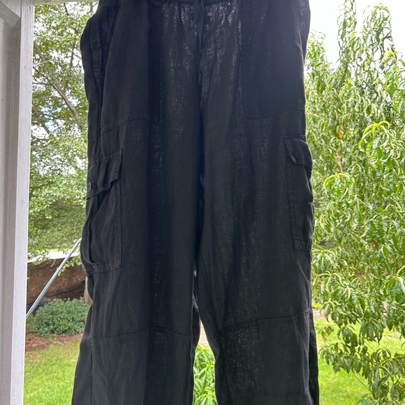 Women’s Black Cargo Pants - Picture 1 of 5